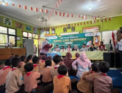 Siswa SDN Kemiri Sidoarjo Antusias Ikuti Pelatihan Basic Life Support untuk Anak*