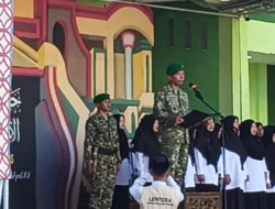 Dandim Polman Jadi Inspektur Upacara di MAN 1 Polman, Tanamkan Disiplin dan Cinta Tanah Air