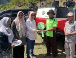 Perkuat Ketahanan Pangan, Wakil Bupati Majene Serahkan Bantuan Alsintan di Pesta Panen Desa Sendana