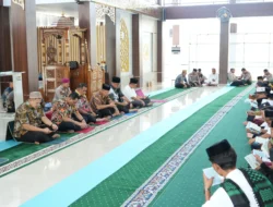 Ibadah Bersama Anak Yatim: Keberkahan Doa Menjadi Pondasi Kokoh Menjaga Keamanan Sulawesi Barat