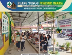 Ruang Tunggu Antrean Pemeriksaan di Puskesmas Mamasa Dinilai Sudah Memadai, Berikan Kenyamanan bagi Masyarakat