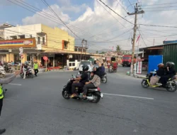 Jaga Keselamatan Berlalu Lintas, Polantas Polda Sulbar Terus Hadir Saat Padatnya Arus Pulang Kerja
