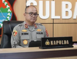 Komitmen Transparansi, Kapolda Sulbar Beserta PJU Ikuti Penyerahan LHP Keuangan dan Grand Entry Meeting Audit Semester II 2026