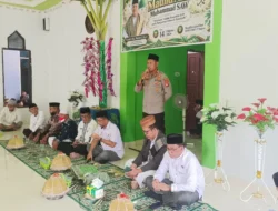 Kapolsek Banggae Hadiri Maulid Nabi, Ajak Warga Teladani Akhlak Rasulullah