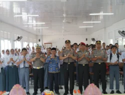 Bakar Semangat Generasi Emas, Kapolda Sulbar Kunjungi SMKN 1 Rangas, Sukses Itu Harus Dipaksa!