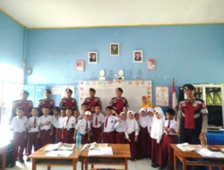 Polisi Bersama Masyarakat, Samapta Polres Majene Sambangi Sekolah untuk Ciptakan Rasa Aman