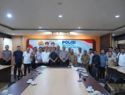 Dengar Persoalan Lahan Warga Pasangkayu, Kapolda Sulbar Kedepankan Dialog dan Kepastian Hukum
