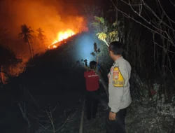 Api Mengamuk di Salabulo Majene, Polsek Banggae, Damkar dan Warga Berjibaku Padamkan Kebakaran