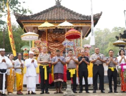 Merawat Toleransi di Tanah Malaqbi, Kapolda Sulbar Gelar Minggu Kasih di Pura Agung Sthana Dewata